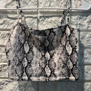 Forever 21 Black and Gray Fitted Crop Camisole